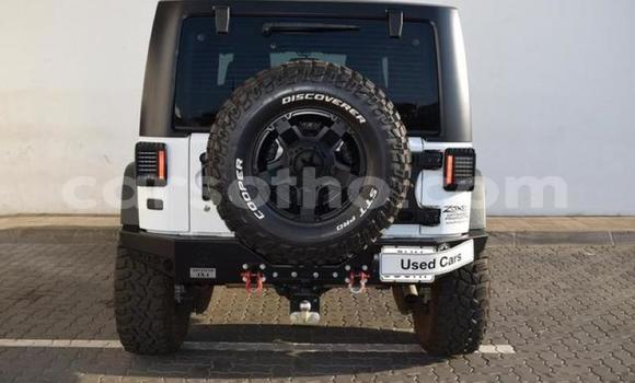 Buy Used Jeep Wrangler White Car in Maputsoa in Leribe Buy Used Jeep Wrangler White Car in Maputsoa in Leribe