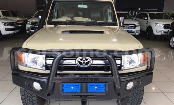 اشتري مستعمل Toyota Land Cruiser White سيارة في Butha–Buthe في Thaba-Tseka اشتري مستعمل Toyota Land Cruiser White سيارة في Butha–Buthe في Thaba-Tseka