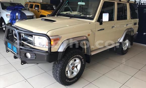 اشتري مستعمل Toyota Land Cruiser White سيارة في Butha–Buthe في Thaba-Tseka اشتري مستعمل Toyota Land Cruiser White سيارة في Butha–Buthe في Thaba-Tseka
