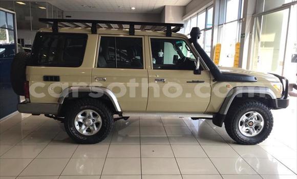 اشتري مستعمل Toyota Land Cruiser White سيارة في Butha–Buthe في Thaba-Tseka اشتري مستعمل Toyota Land Cruiser White سيارة في Butha–Buthe في Thaba-Tseka