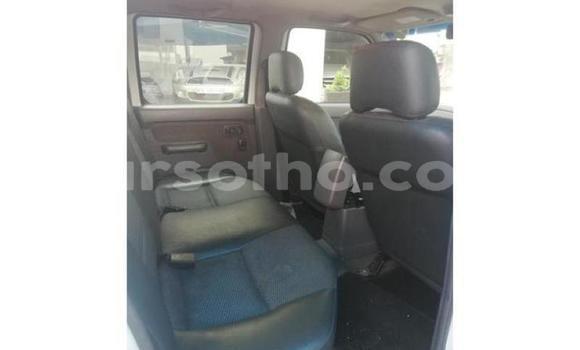 Acheter Occasion Voiture Nissan NP 300 Blanc à Maputsoe, Leribe Acheter Occasion Voiture Nissan NP 300 Blanc à Maputsoe, Leribe