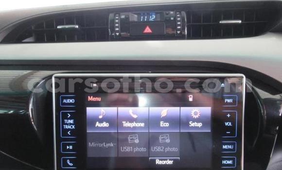 اشتري مستعمل Toyota Hilux White سيارة في Maseru في Maseru اشتري مستعمل Toyota Hilux White سيارة في Maseru في Maseru