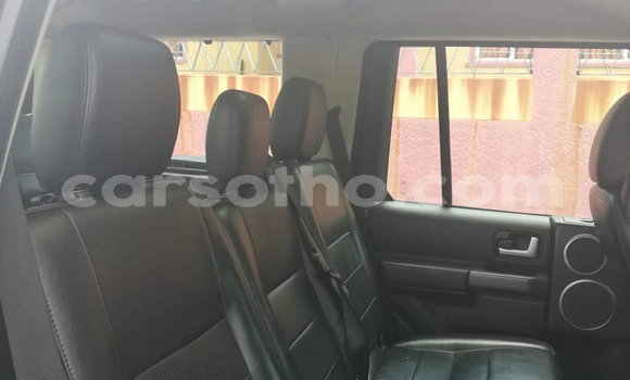 Sayi Na hannu Land Rover Discovery Black Mota in Maseru a Maseru Sayi Na hannu Land Rover Discovery Black Mota in Maseru a Maseru