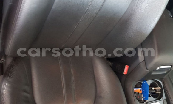 Sayi Na hannu Land Rover Discovery Blue Mota in Maseru a Maseru Sayi Na hannu Land Rover Discovery Blue Mota in Maseru a Maseru