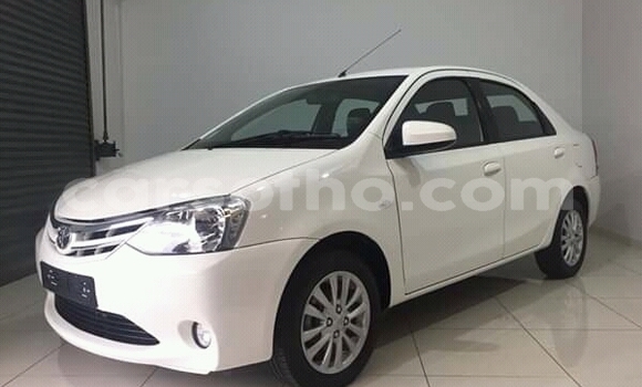 Acheter Occasion Voiture Toyota Etios Blanc à Maseru, Maseru Acheter Occasion Voiture Toyota Etios Blanc à Maseru, Maseru