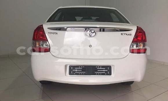 Acheter Occasion Voiture Toyota Etios Blanc à Maseru, Maseru Acheter Occasion Voiture Toyota Etios Blanc à Maseru, Maseru