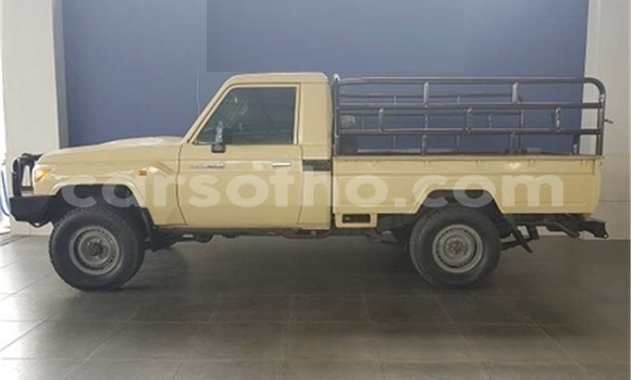 Buy Used Toyota Land Cruiser Brown Car in Maseru in Maseru Buy Used Toyota Land Cruiser Brown Car in Maseru in Maseru