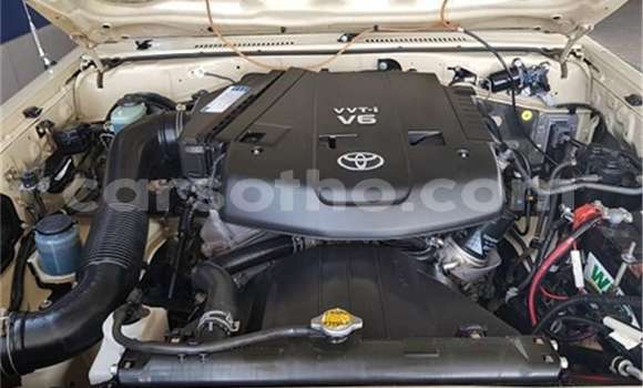 Buy Used Toyota Land Cruiser Brown Car in Maseru in Maseru Buy Used Toyota Land Cruiser Brown Car in Maseru in Maseru