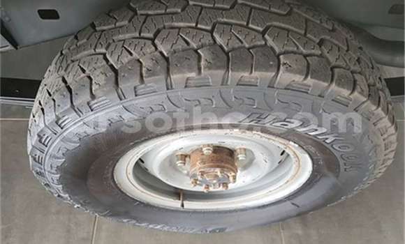 Buy Used Toyota Land Cruiser Brown Car in Maseru in Maseru Buy Used Toyota Land Cruiser Brown Car in Maseru in Maseru