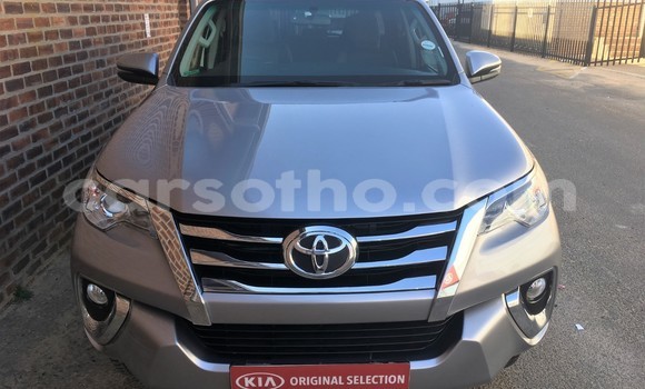 اشتري مستعمل Toyota Fortuner Other سيارة في Maseru في Maseru اشتري مستعمل Toyota Fortuner Other سيارة في Maseru في Maseru