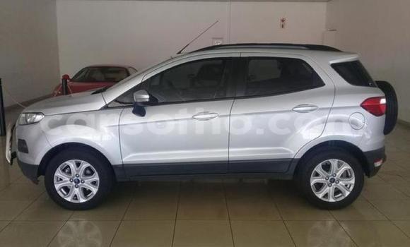 Sayi Na hannu Nissan Quest Silver Mota in Maseru a Maseru Sayi Na hannu Nissan Quest Silver Mota in Maseru a Maseru