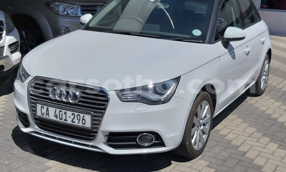 Sayi Na hannu Audi A1 White Mota in Maseru a Maseru Sayi Na hannu Audi A1 White Mota in Maseru a Maseru