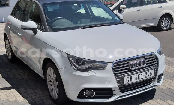 Sayi Na hannu Audi A1 White Mota in Maseru a Maseru Sayi Na hannu Audi A1 White Mota in Maseru a Maseru