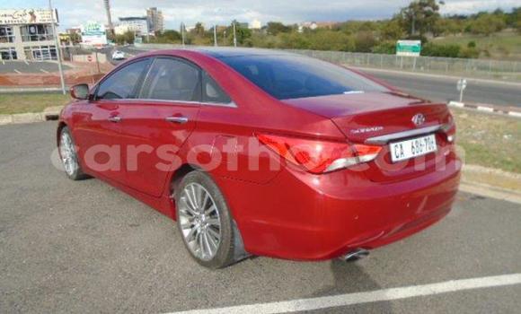 Sayi Na hannu Hyundai Sonata Red Mota in Maseru a Maseru Sayi Na hannu Hyundai Sonata Red Mota in Maseru a Maseru