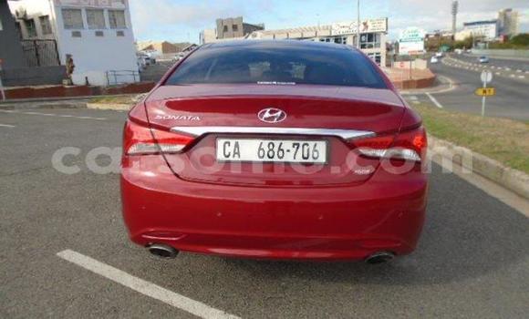 Sayi Na hannu Hyundai Sonata Red Mota in Maseru a Maseru Sayi Na hannu Hyundai Sonata Red Mota in Maseru a Maseru