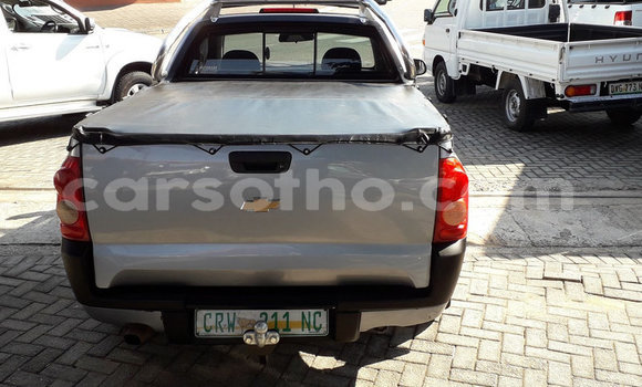 Sayi Na hannu Chevrolet Corsa Silver Mota in Maseru a Maseru Sayi Na hannu Chevrolet Corsa Silver Mota in Maseru a Maseru