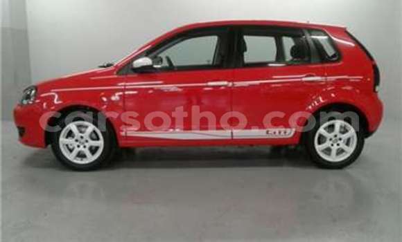 Acheter Occasion Voiture Volkswagen Polo Rouge à Butha–Buthe, Thaba-Tseka Acheter Occasion Voiture Volkswagen Polo Rouge à Butha–Buthe, Thaba-Tseka
