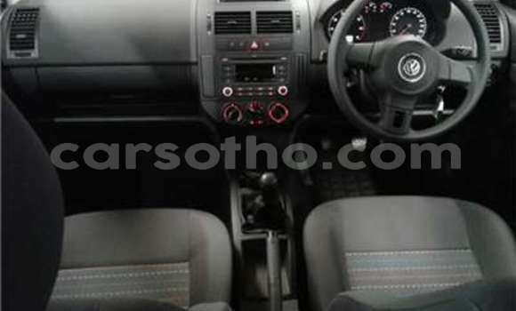 Acheter Occasion Voiture Volkswagen Polo Rouge à Butha–Buthe, Thaba-Tseka Acheter Occasion Voiture Volkswagen Polo Rouge à Butha–Buthe, Thaba-Tseka