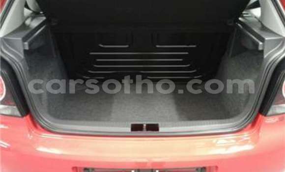 Acheter Occasion Voiture Volkswagen Polo Rouge à Butha–Buthe, Thaba-Tseka Acheter Occasion Voiture Volkswagen Polo Rouge à Butha–Buthe, Thaba-Tseka