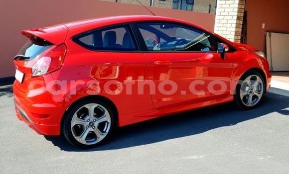 Sayi Na hannu Ford Fiesta Red Mota in Maseru a Maseru