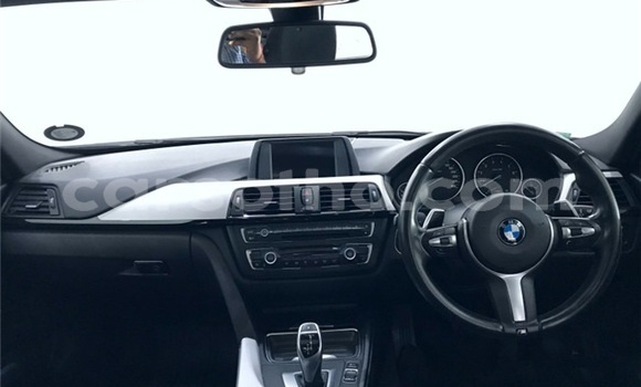 اشتري مستعمل BMW 3–Series White سيارة في Maseru في Maseru اشتري مستعمل BMW 3–Series White سيارة في Maseru في Maseru