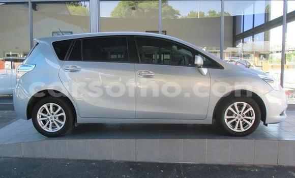 اشتري مستعمل Toyota Yaris Silver سيارة في Hlotse في Leribe اشتري مستعمل Toyota Yaris Silver سيارة في Hlotse في Leribe