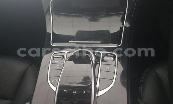 Sayi Na hannu Mercedes-Benz C–Class White Mota in Maseru a Maseru Sayi Na hannu Mercedes-Benz C–Class White Mota in Maseru a Maseru