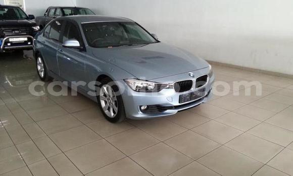 Sayi Na hannu BMW 3–Series Silver Mota in Maseru a Maseru Sayi Na hannu BMW 3–Series Silver Mota in Maseru a Maseru