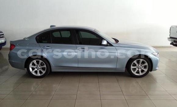 Sayi Na hannu BMW 3–Series Silver Mota in Maseru a Maseru Sayi Na hannu BMW 3–Series Silver Mota in Maseru a Maseru