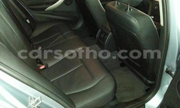 Sayi Na hannu BMW 3–Series Silver Mota in Maseru a Maseru Sayi Na hannu BMW 3–Series Silver Mota in Maseru a Maseru
