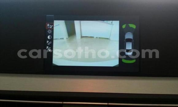 Sayi Na hannu BMW 5–Series Silver Mota in Maseru a Maseru Sayi Na hannu BMW 5–Series Silver Mota in Maseru a Maseru