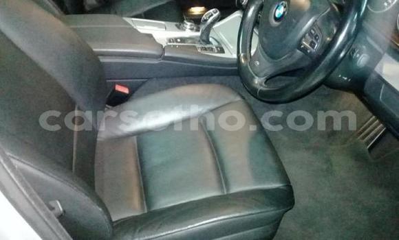 Sayi Na hannu BMW 5–Series Silver Mota in Maseru a Maseru Sayi Na hannu BMW 5–Series Silver Mota in Maseru a Maseru