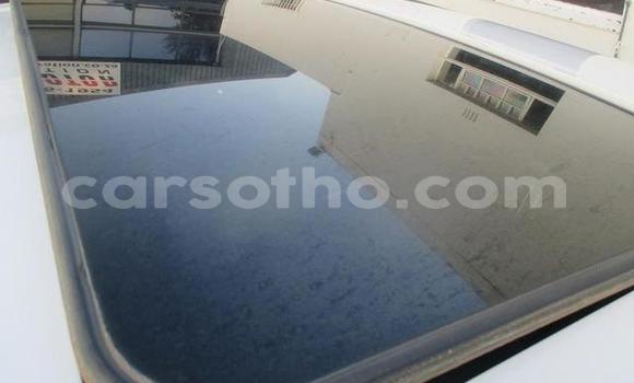 Acheter Occasion Voiture Toyota Land Cruiser Blanc à Hlotse, Leribe Acheter Occasion Voiture Toyota Land Cruiser Blanc à Hlotse, Leribe