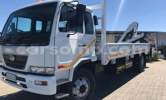 اشتري مستعمل Nissan UD White شاحنة في Maseru في Maseru اشتري مستعمل Nissan UD White شاحنة في Maseru في Maseru