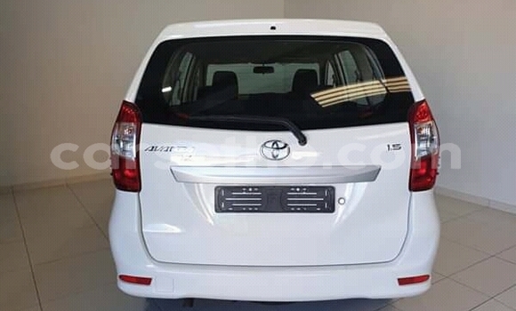 Sayi Na hannu Toyota Avanza White Mota in Butha Buthe a Butha-Buthe Sayi Na hannu Toyota Avanza White Mota in Butha Buthe a Butha-Buthe