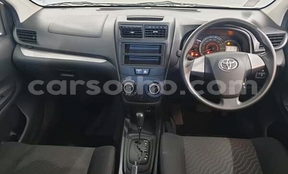 Sayi Na hannu Toyota Avanza White Mota in Butha Buthe a Butha-Buthe Sayi Na hannu Toyota Avanza White Mota in Butha Buthe a Butha-Buthe