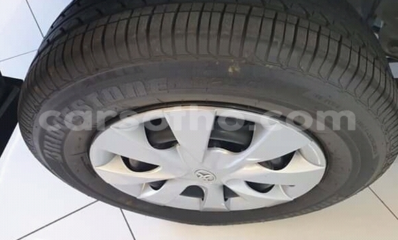 Sayi Na hannu Toyota Avanza White Mota in Butha Buthe a Butha-Buthe Sayi Na hannu Toyota Avanza White Mota in Butha Buthe a Butha-Buthe