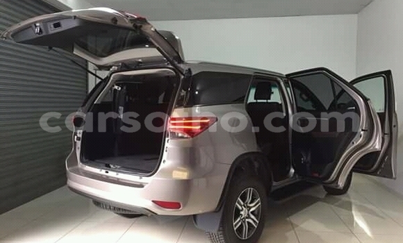 اشتري مستعمل Toyota Fortuner Other سيارة في Butha Buthe في Butha-Buthe اشتري مستعمل Toyota Fortuner Other سيارة في Butha Buthe في Butha-Buthe