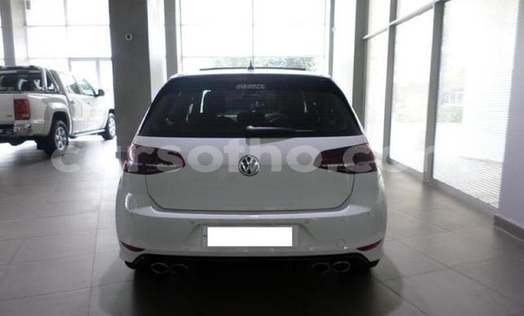 اشتري مستعمل Volkswagen Golf R White سيارة في Maseru في Maseru اشتري مستعمل Volkswagen Golf R White سيارة في Maseru في Maseru