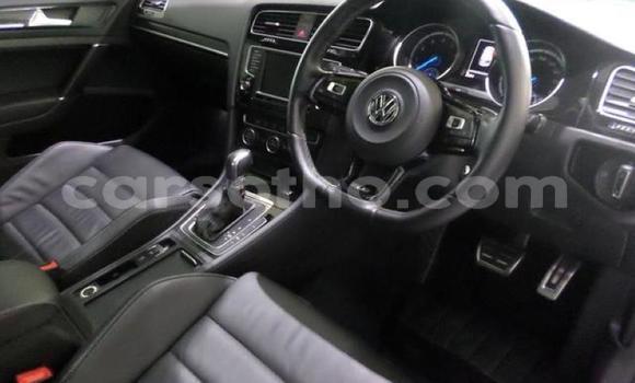 اشتري مستعمل Volkswagen Golf R White سيارة في Maseru في Maseru اشتري مستعمل Volkswagen Golf R White سيارة في Maseru في Maseru