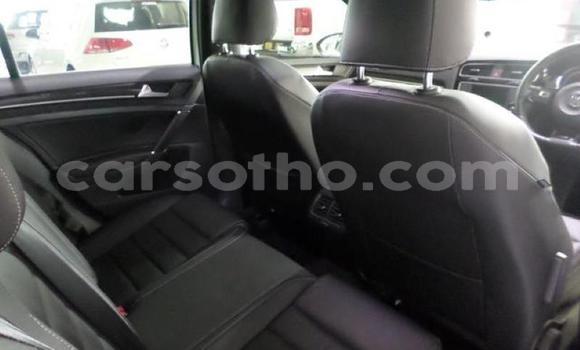 اشتري مستعمل Volkswagen Golf R White سيارة في Maseru في Maseru اشتري مستعمل Volkswagen Golf R White سيارة في Maseru في Maseru