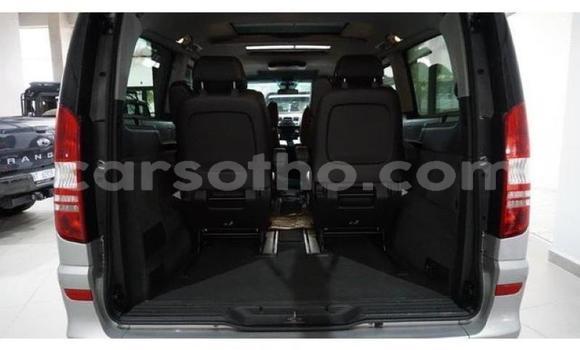 Sayi Na hannu Mercedes-Benz Viano Silver Mota in Maseru a Maseru Sayi Na hannu Mercedes-Benz Viano Silver Mota in Maseru a Maseru