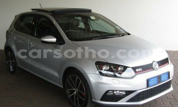Acheter Occasion Voiture Volkswagen Polo Gris à Butha–Buthe, Thaba-Tseka Acheter Occasion Voiture Volkswagen Polo Gris à Butha–Buthe, Thaba-Tseka