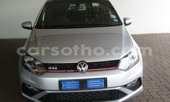 Acheter Occasion Voiture Volkswagen Polo Gris à Butha–Buthe, Thaba-Tseka Acheter Occasion Voiture Volkswagen Polo Gris à Butha–Buthe, Thaba-Tseka