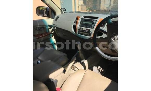 Acheter Occasion Voiture Toyota Fortuner Blanc à Maputsoa, Leribe Acheter Occasion Voiture Toyota Fortuner Blanc à Maputsoa, Leribe
