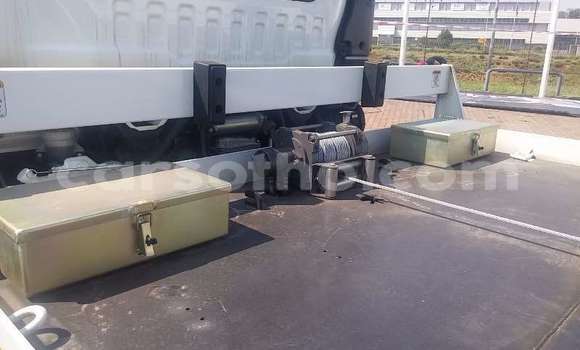 Sayi Na hannu Isuzu FTR 850 White Babbar mota in Maseru a Maseru Sayi Na hannu Isuzu FTR 850 White Babbar mota in Maseru a Maseru