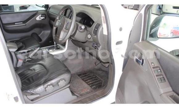 Acheter Occasion Voiture Nissan Navara Blanc à Butha–Buthe, Thaba-Tseka Acheter Occasion Voiture Nissan Navara Blanc à Butha–Buthe, Thaba-Tseka
