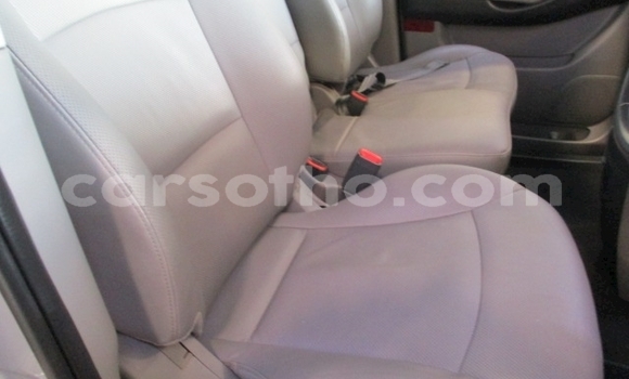 Sayi Na hannu Hyundai H1 Silver Mota in Maseru a Maseru Sayi Na hannu Hyundai H1 Silver Mota in Maseru a Maseru