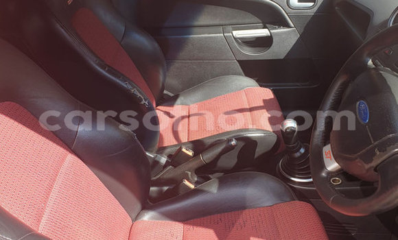 اشتري مستعمل Ford Fiesta ST Red سيارة في Maseru في Maseru اشتري مستعمل Ford Fiesta ST Red سيارة في Maseru في Maseru