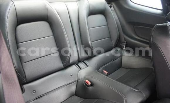 اشتري مستعمل Ford Mustang Blue سيارة في Maseru في Maseru اشتري مستعمل Ford Mustang Blue سيارة في Maseru في Maseru